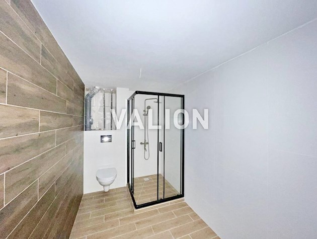 Без% Продажа двухуровневой 2 к квартиры на ул. Тираспольская, 44. м. Сырец