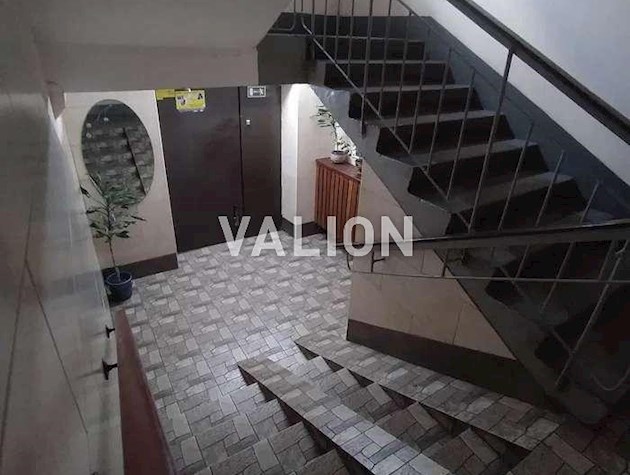 Продажа 3-к квартиры ул. Ушакова, 20а