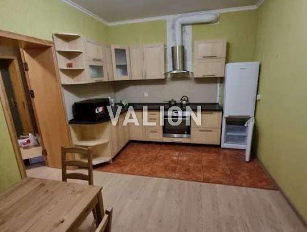 Продаж 1-к квартири вул. Гашека 8а