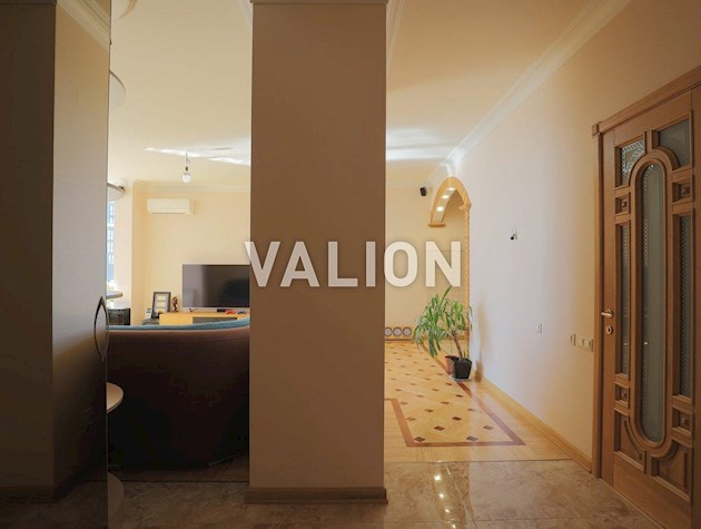 Продажа 2-к квартиры ул. Глубочицкая 32а