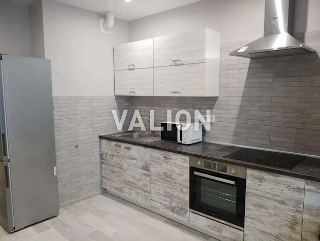 Продажа 1-к квартиры просп. Европейского союза 43б