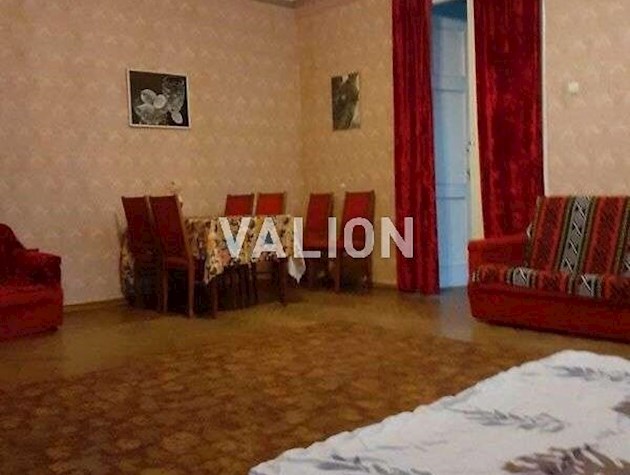 Продажа 2-к квартиры ул. Крещатик 15/4