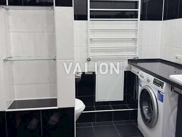 Продажа 3-к квартиры ул. Александры Экстер 13