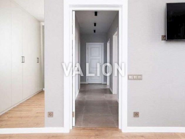 Продажа 2-к квартиры просп. Любомира Гузара 46