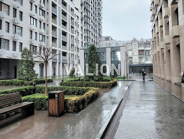 Продажа 1К квартиры в ЖК «Ярославов Град» Бизнес-класса по улице Бульварно-Кудрявская, 17а. Шевченковский район. Правый берег.