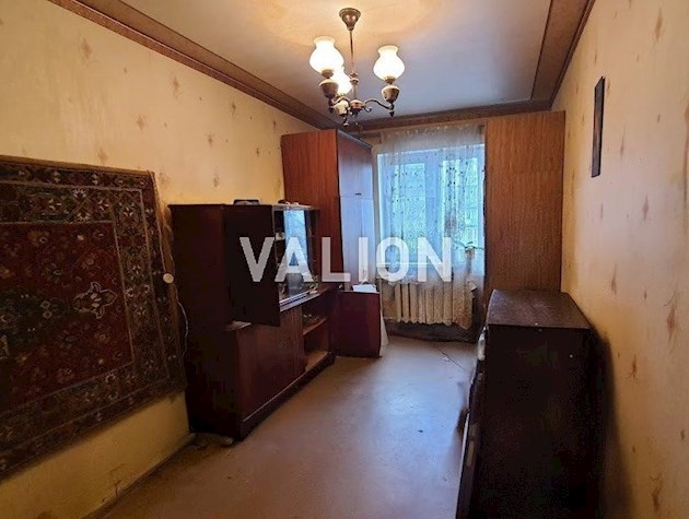 Продажа трехкомнатной квартиры Святошинский р-н, бул. Вернадского 73а