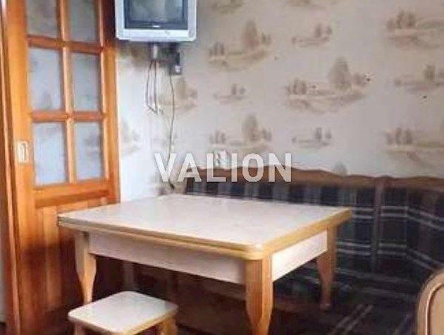 Продажа 2-к квартиры ул. Ревуцкого 1