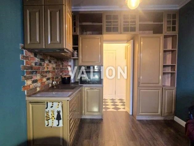 Продаётся стильная 2-к квартира с хорошим видом, ул. Ревуцкого, 7в