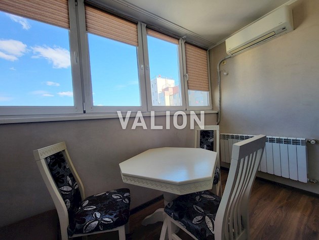 Продажа 2 — комнатной квартиры.