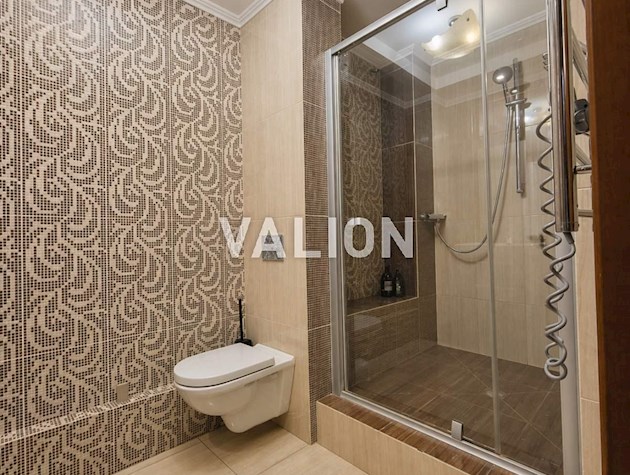 Продажа 2 — комнатной квартиры.