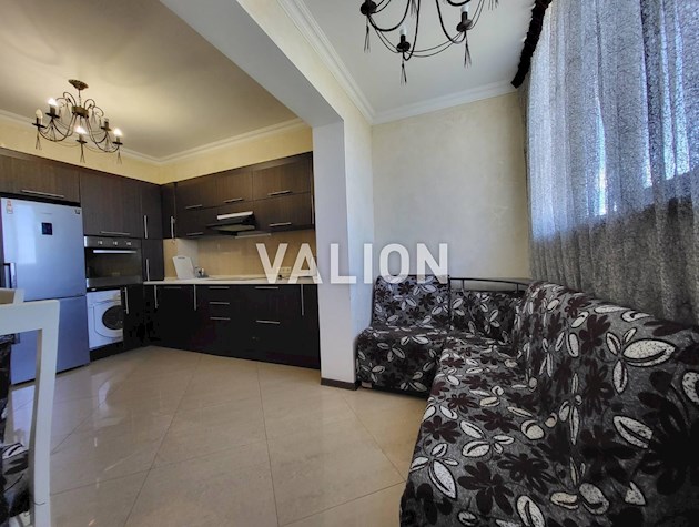 Продажа 2 — комнатной квартиры.