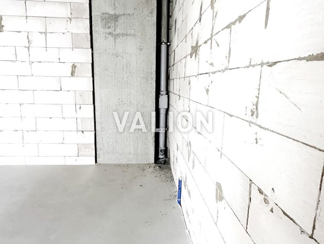 Продажа 2-комнатной квартиры по ул. Ревуцкого 40б, ЖК Лебединый, ст.м. Харьковская, Дарницкий.