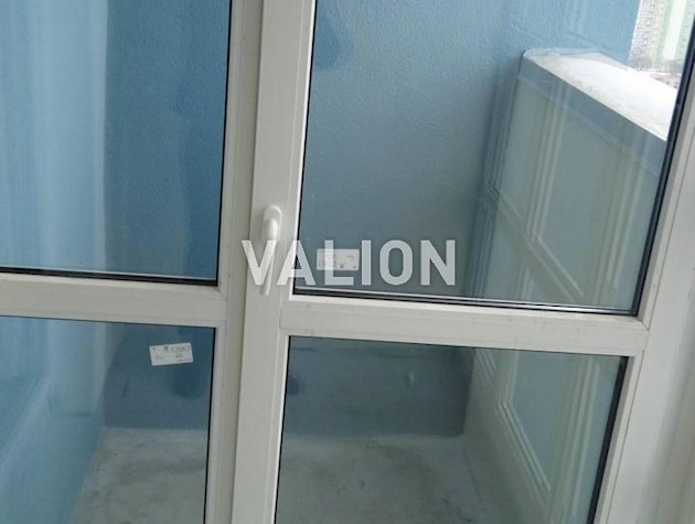 Продам 3-комнатную квартиру ул. Приорская 16, Куреневка
