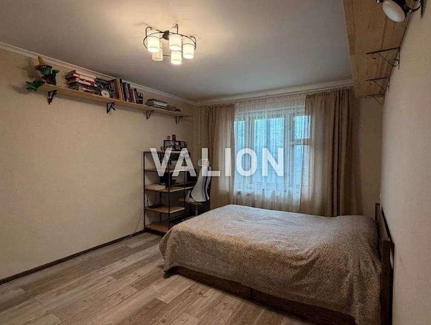 Пропонується до продажу 1-кімнатна квартира з ремонтом!Деснянський район, вул. Закревського, 5