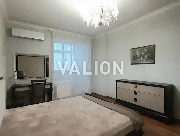 Без % продажа 2-комнатной квартиры, улица Коновальца Евгения 36в, Печерский район, станция метро «Печерская»