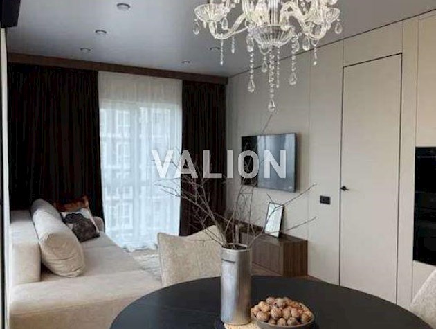 Продаж 1-к квартири вул. Михайла Максимовича 28к