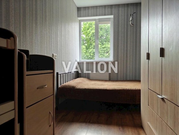 Продается 2 комнатная квартира 40/29,5/12 кВ.м, ул. Н. Кобринской 12, Бортничи.