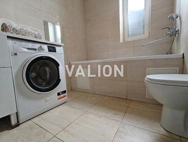 Продается 2 комнатная квартира 40/29,5/12 кВ.м, ул. Н. Кобринской 12, Бортничи.