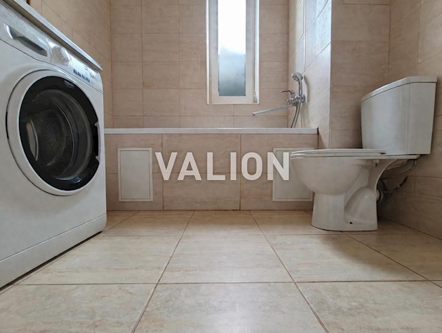 Продается 2 комнатная квартира 40/29,5/12 кВ.м, ул. Н. Кобринской 12, Бортничи.