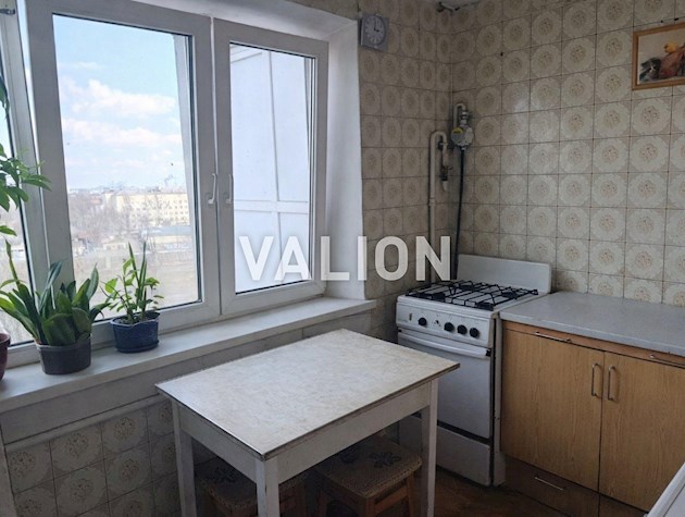 Продается 3 комн. квартира, Дарницкий район, Харьковское шоссе, 21/1