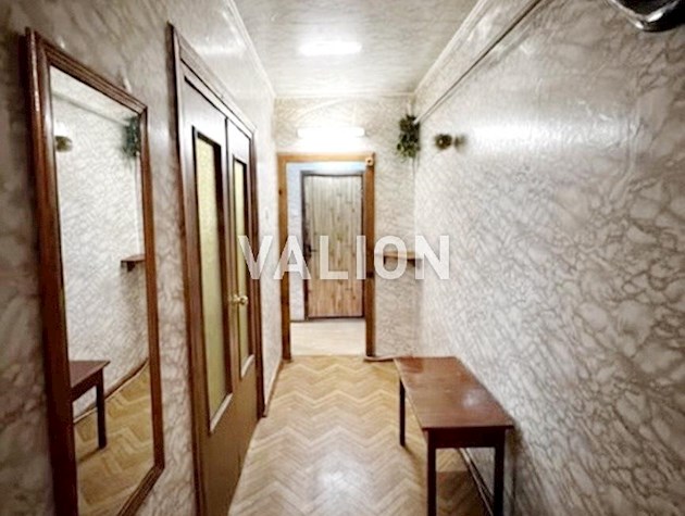 Продажа 3-х комнатной квартиры ул. Княжий Затон, д.12, Осокорки, Дарницкий район