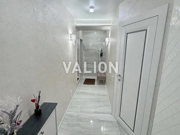 Продажа 2х комнатной квартиры ул. Златопольская 4, Соломенка