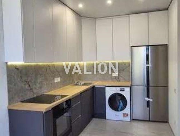 Продажа 2-к квартиры ул. Братьев Чибинеевых 8б.