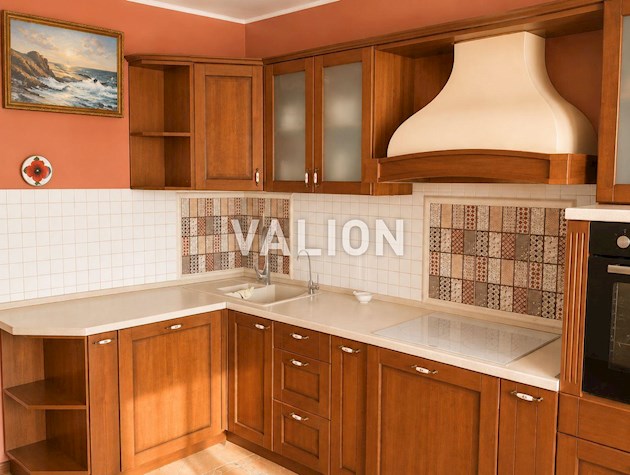 Продам 3-комнатную квартиру 132 м² в клубном доме, Вышгородская, 45/2, Подольский район