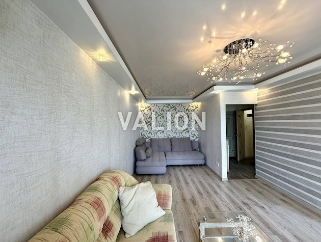 Продажа 1к.квартиры ул.Галицкая 11 Виноградарь