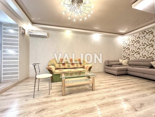 Продажа 1к.квартиры ул.Галицкая 11 Виноградарь