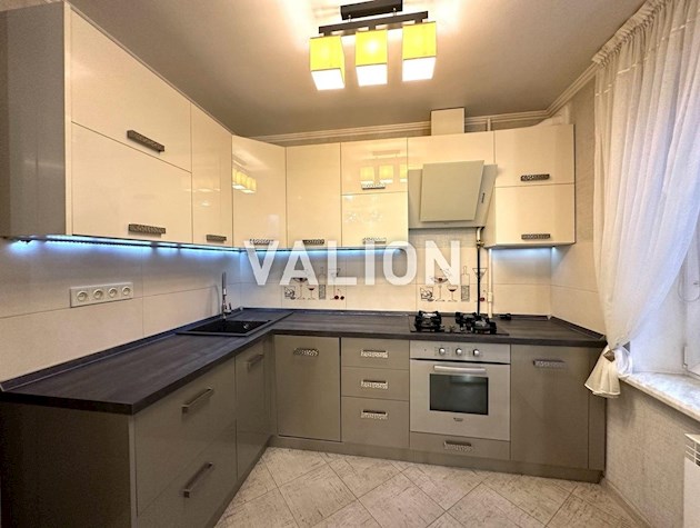 Продажа 1к.квартиры ул.Галицкая 11 Виноградарь