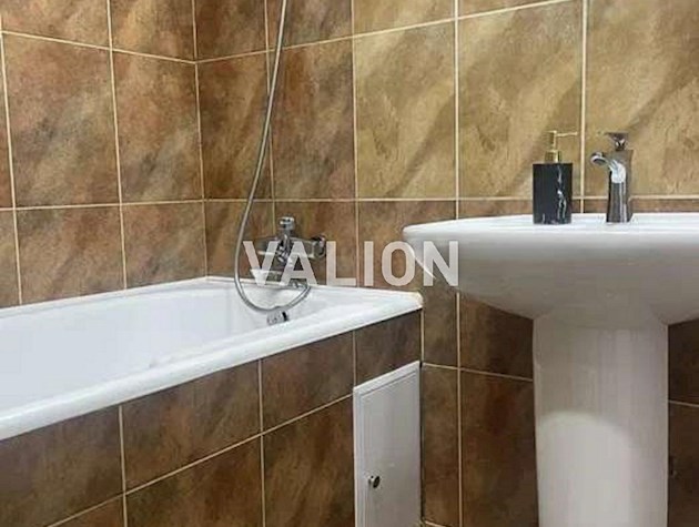 Продажа 3-к квартиры ул. Драгоманова 8а