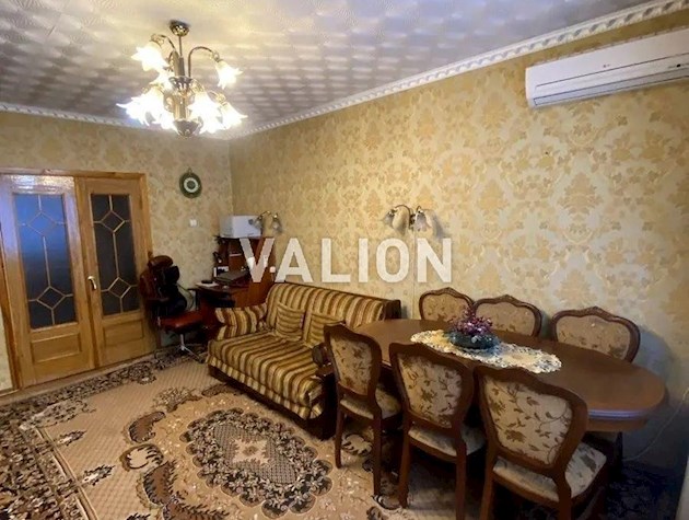 Продаж 3-кімнатної квартири вул. Сержа Лифаря, 4, Деснянський р-н, Троєщина