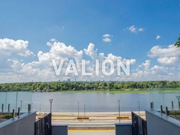 Продаж 3-к квартири вул. Микільсько-Слобідська 13