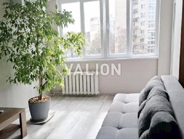 Продажа 1-к. квартиры, Голосеевский р-он., ул. Теремковская, 13.