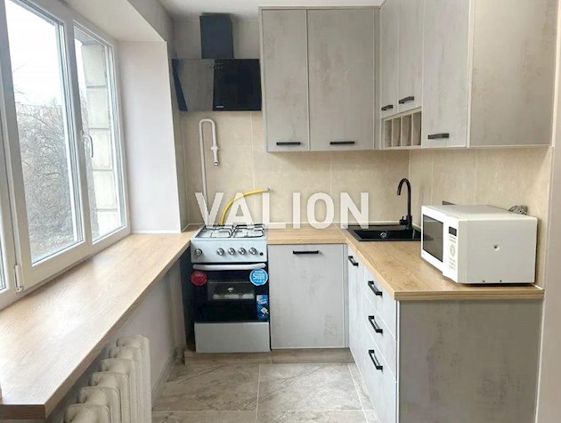 Продажа 1-к. квартиры, Голосеевский р-он., ул. Теремковская, 13.