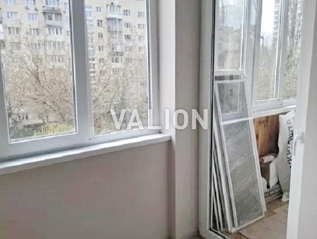 Продажа 1-к. квартиры, Голосеевский р-он., ул. Теремковская, 13.