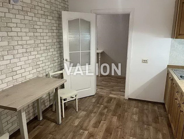 Продается 2х комнатная квартира, Деснянский р-н, ул. Червоной Калини, 68, 2009 год строительства. Ремонт, 2009 г