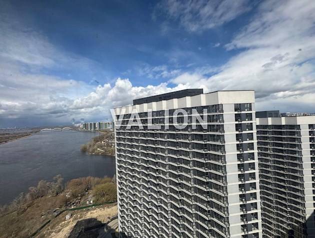 3-к квартира с ВИДОМ НА ДНЕПР метро 3 минуты пешком ЖК Заречный