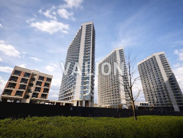 3-к квартира с ВИДОМ НА ДНЕПР метро 3 минуты пешком ЖК Заречный