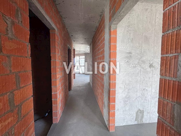 3-к квартира с ВИДОМ НА ДНЕПР метро 3 минуты пешком ЖК Заречный