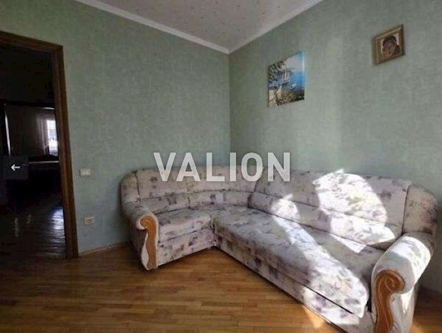 Продаж 3-к квартири вул. Вишняківська 7а
