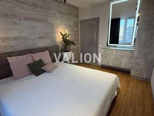 Продажа 2-к квартиры ул. Днепровская набережная 16д