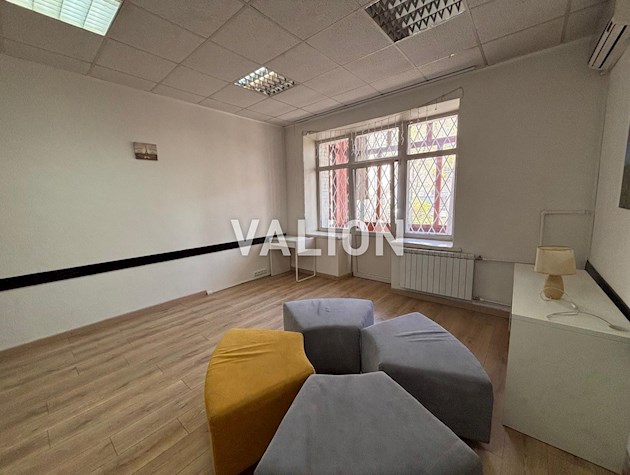 Продам 3-комнатную квартиру в центре. ст.м. Арсенальная, ул. Мазепы Ивана 3.