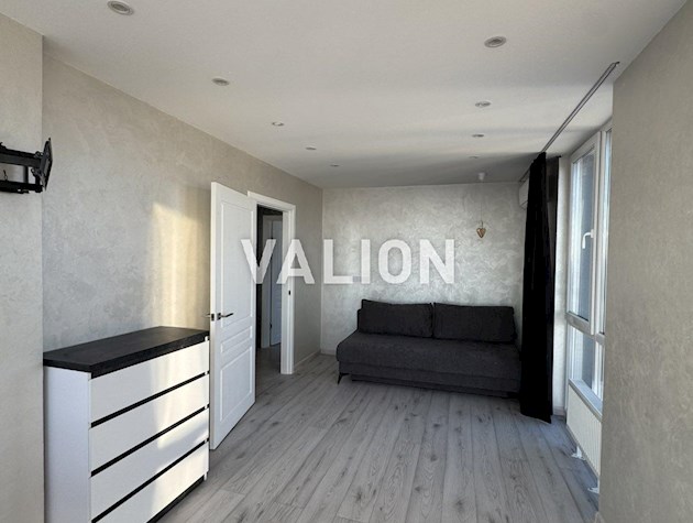 Продаж двокімнатної квартири, Святошинський район, вул. Мудрака Олега (Наумова)1б ЖК4U