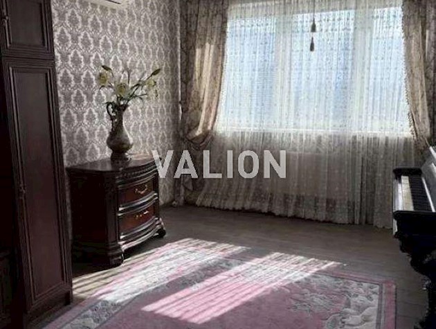 Продаж 2-к квартири бул. Воскресенський 10а