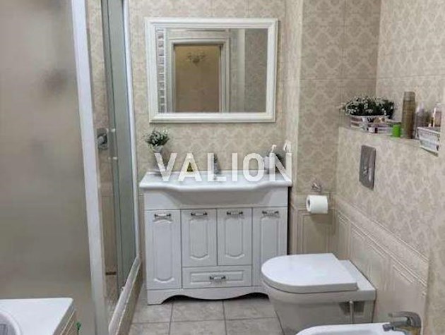 Продаж 2-к квартири бул. Воскресенський 10а