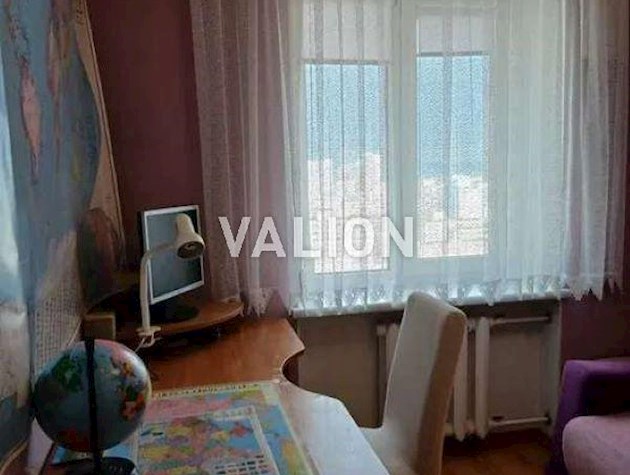 Продажа 5-к квартиры ул. Братства Тарасовцев 12/37