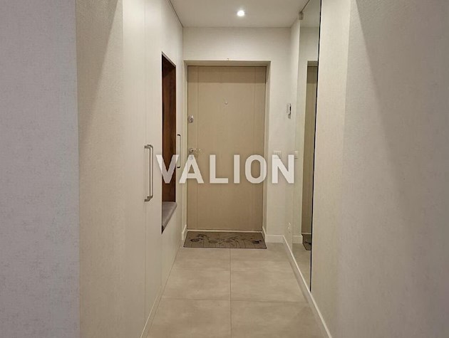 Продаж з ремонтом 3к квартири 84 кв. м на вул. Митрополита Андрія Шептицького, 3Б