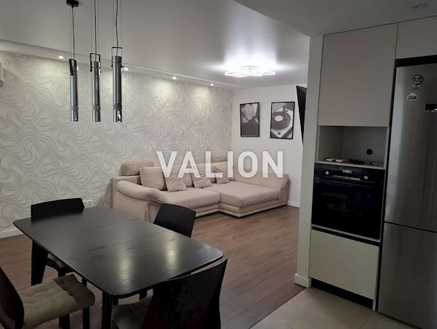 Продаж з ремонтом 3к квартири 84 кв. м на вул. Митрополита Андрія Шептицького, 3Б